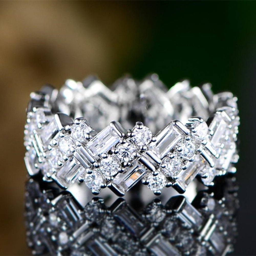 💞 Fashion Dainty Gems Full Around Zircon Trendy Eternity Rings Women, PD233